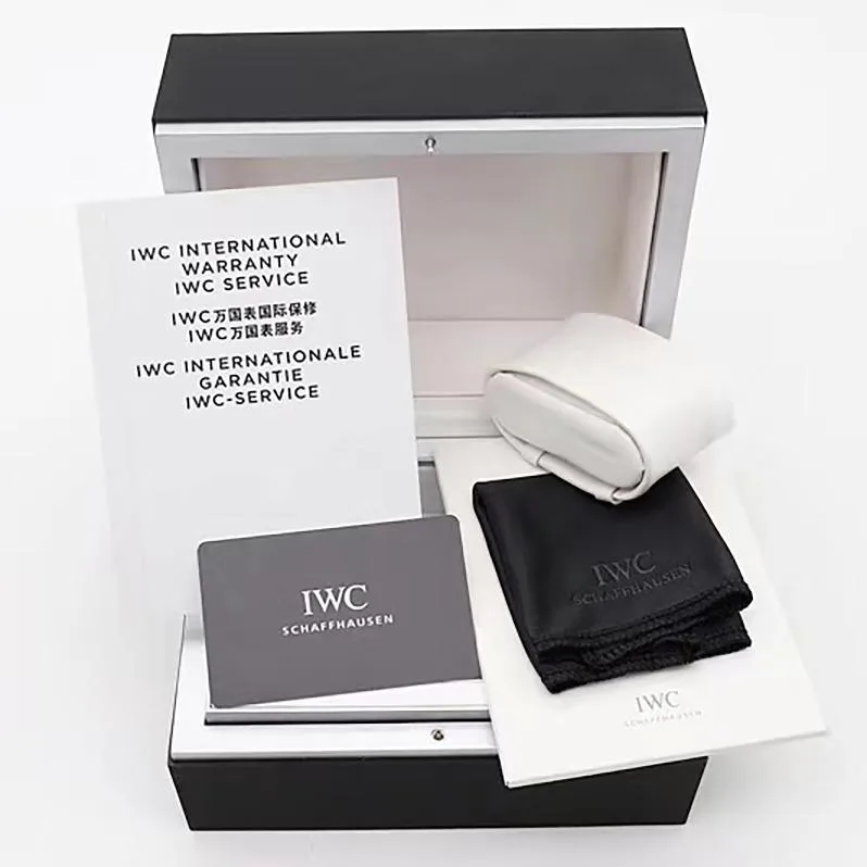 products-IWC_Box