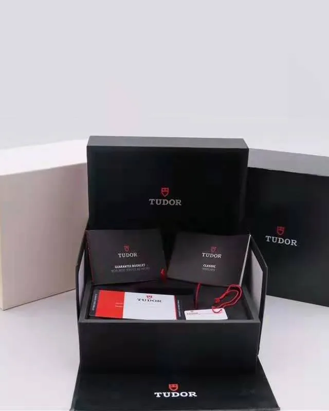 products-Tudor_Box2