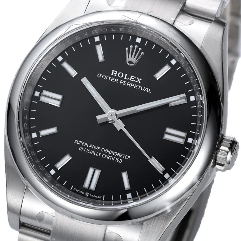 Oyster-Perpetual-41mm-Bright-Black-Dial-124300-2-800×800