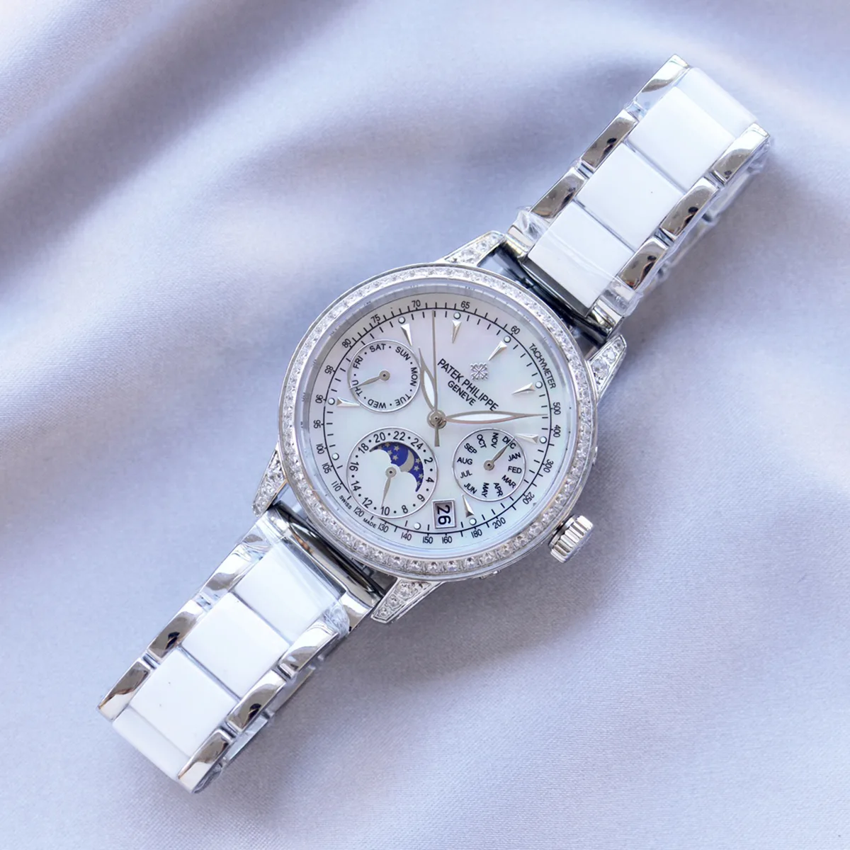 Grand-Complications-Ladies-First-Perpetual-Calendar-with-Diamond-Bezel-in-White-Gold-3
