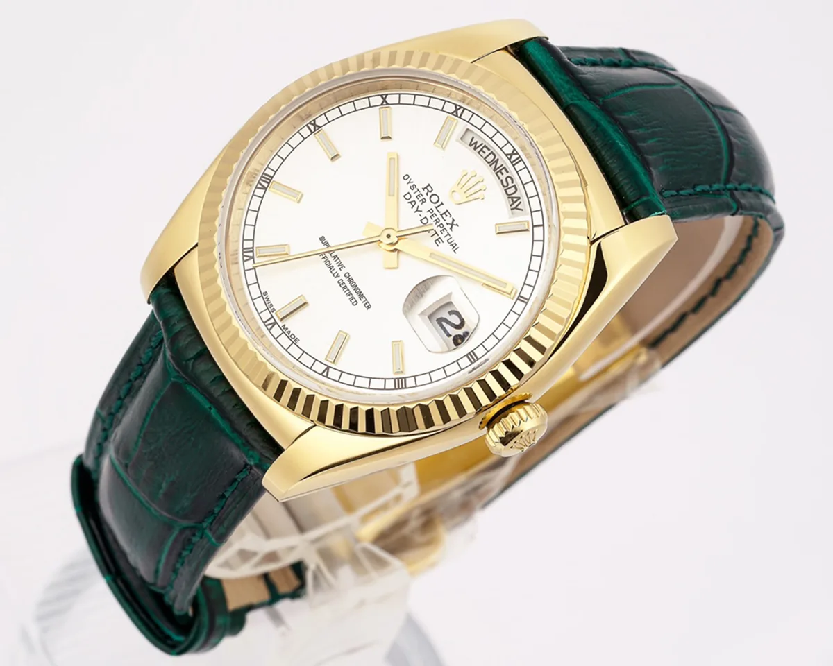 Day-Date-40-White-Dial-in-Yellow-Gold-on-Leather-Strap-4.jpg