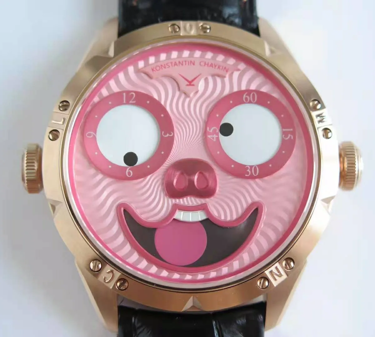 2019-unique-pig-4