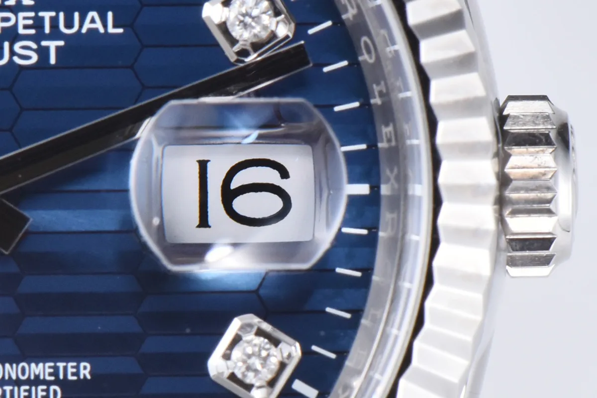 Datejust-36-126234-Blue-Motif-Dial-in-Steel-in-Jubilee-Bracelet-8