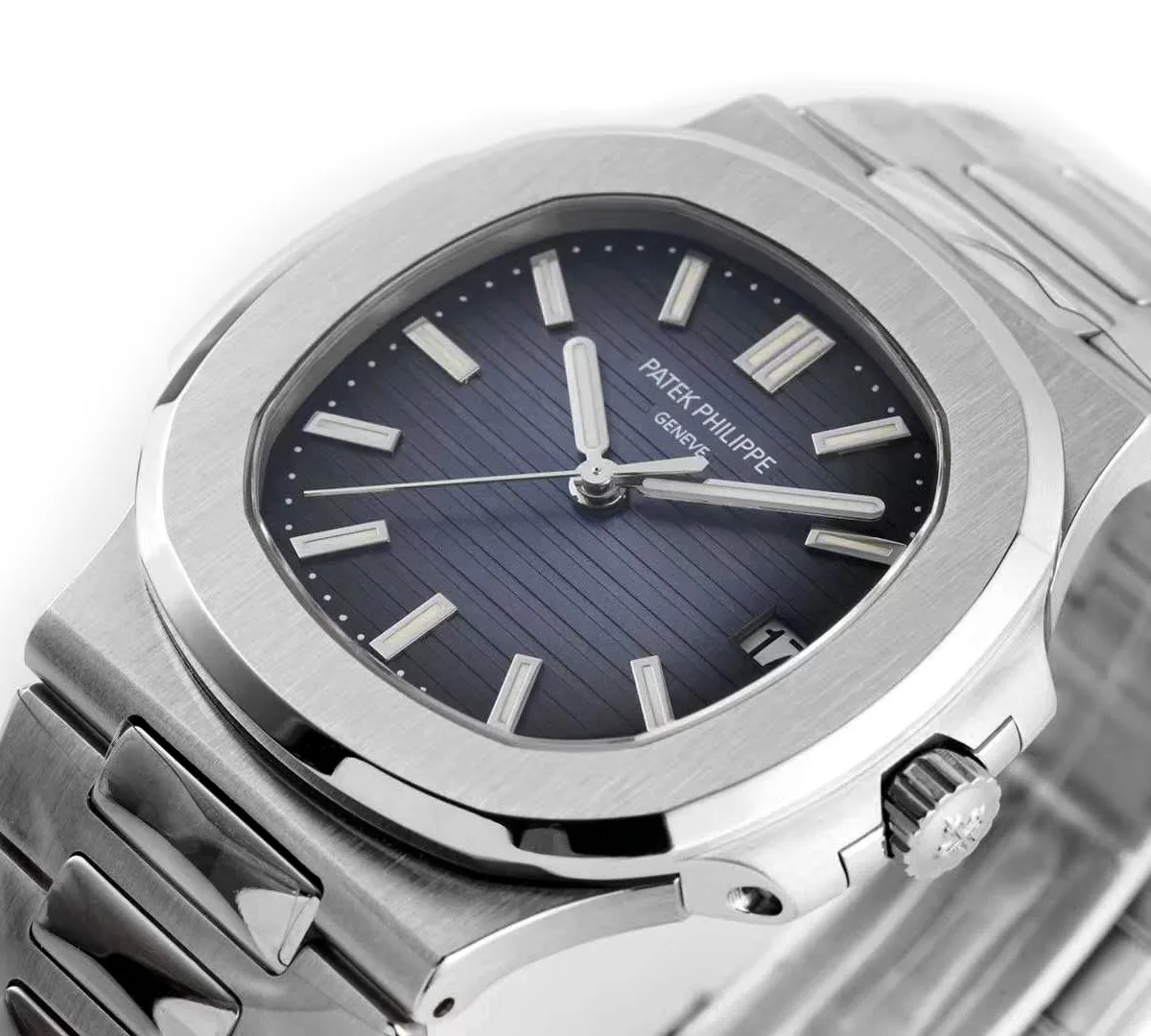 PPF-Patek-5711-Blue-Dial-on-Steel-Bracelet-5-1