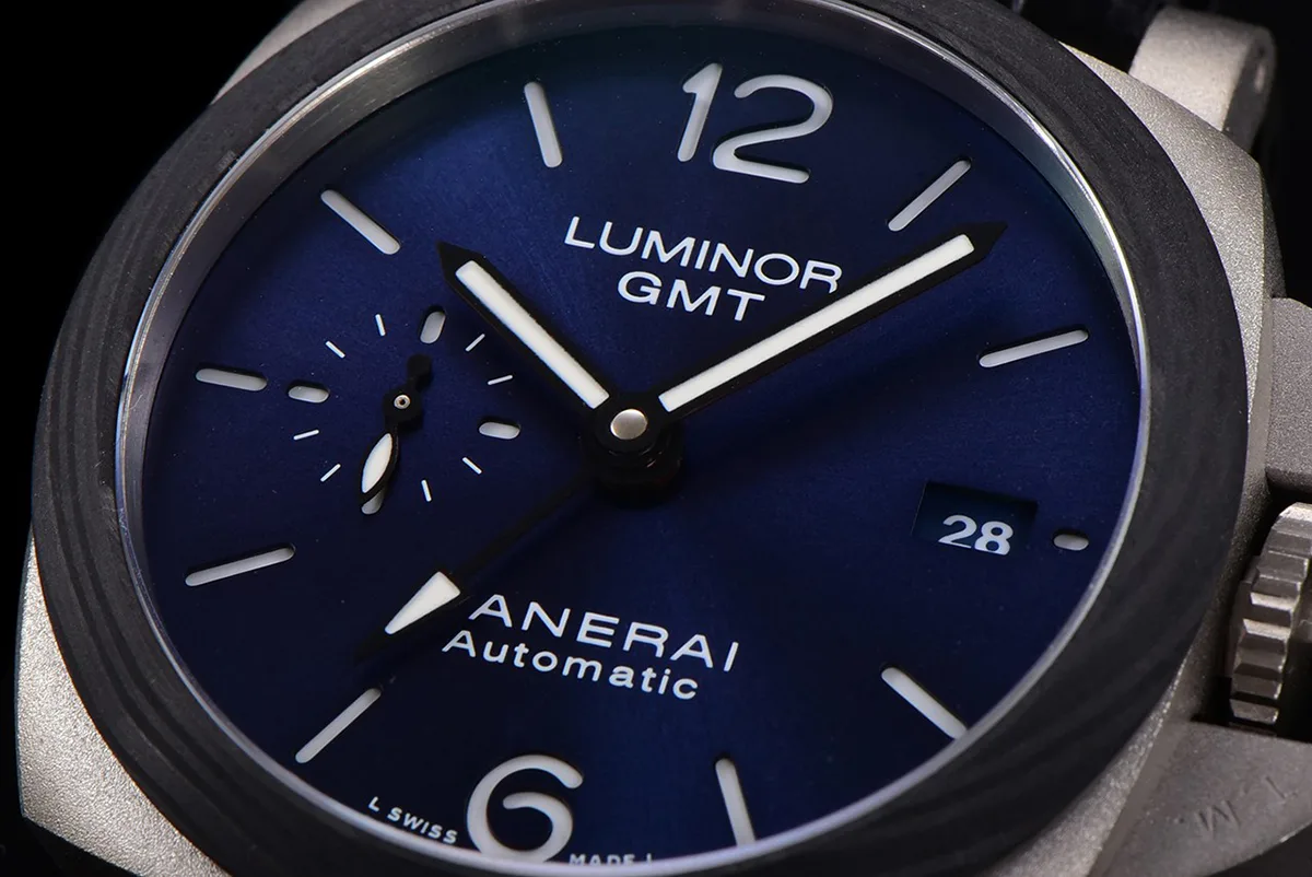 PAM1279-Luminor-GMT-42mm-12.jpg