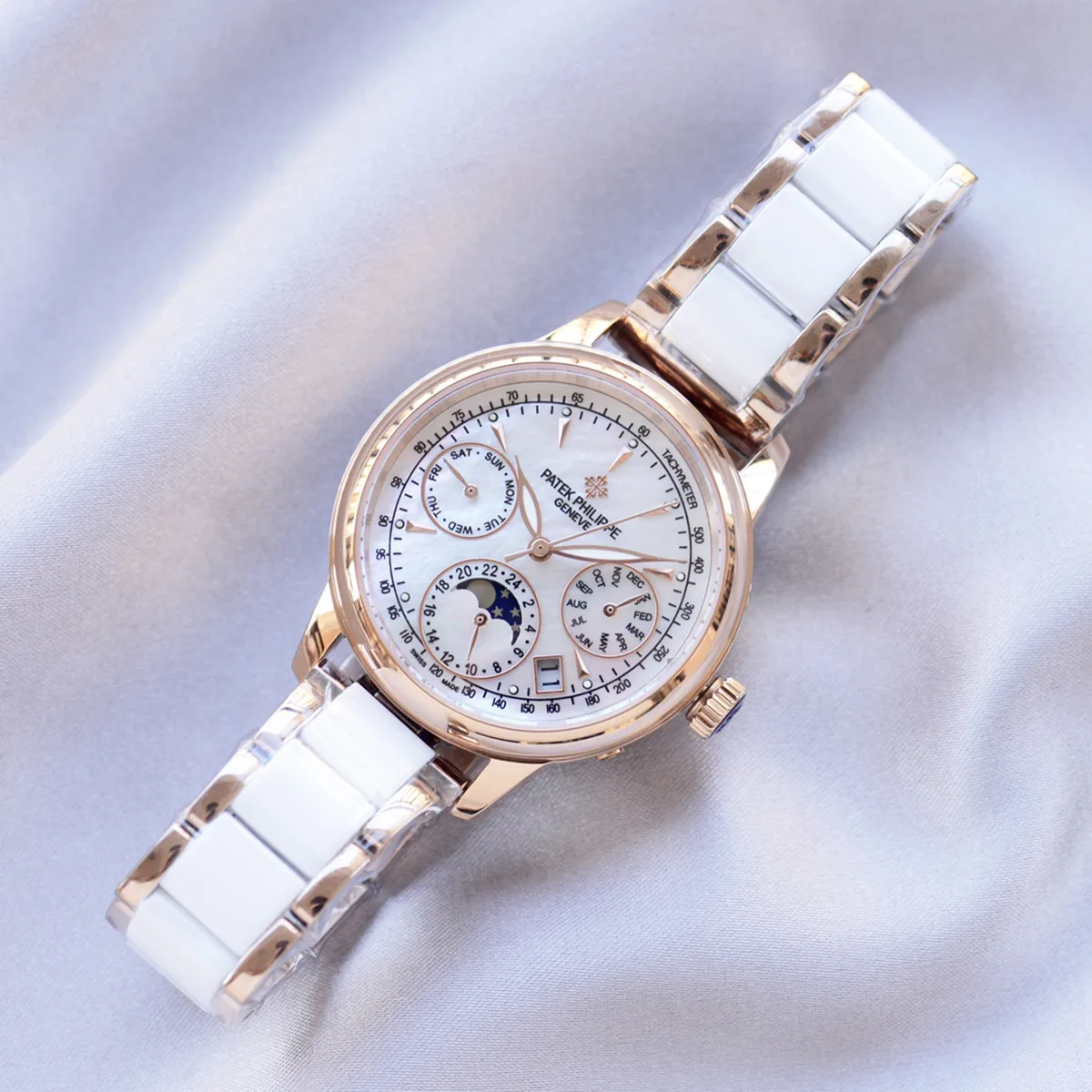 Grand-Complications-Ladies-First-Perpetual-Calendar-with-Diamond-Bezel-in-Rose-Gold-2