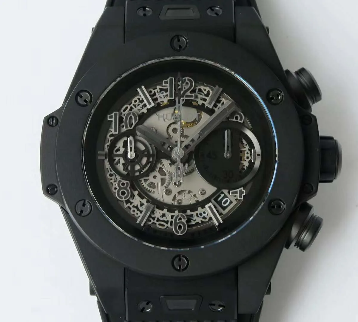 unico-black-magic-45-4