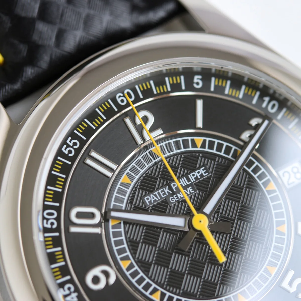 Calatrava-6007G-001-Yellow-Black-Dial-in-Steel-3.jpg