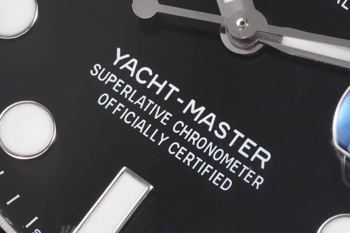 Yacht-Master-42-5_b505ae2a-b979-47f2-b82c-872eca086f86