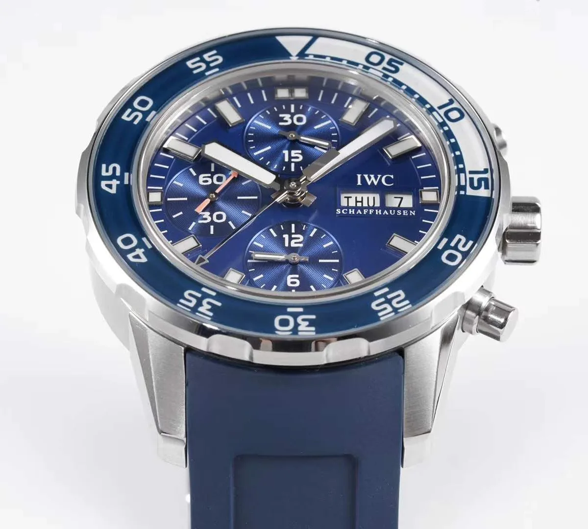 aquatimer-IW376711-blue-5