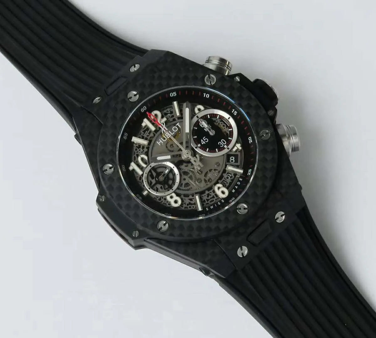 unico-carbon-2