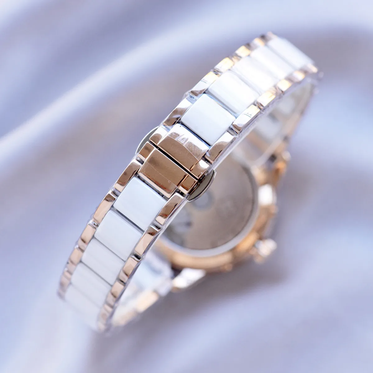 Grand-Complications-Ladies-First-Perpetual-Calendar-in-Rose-Gold-4