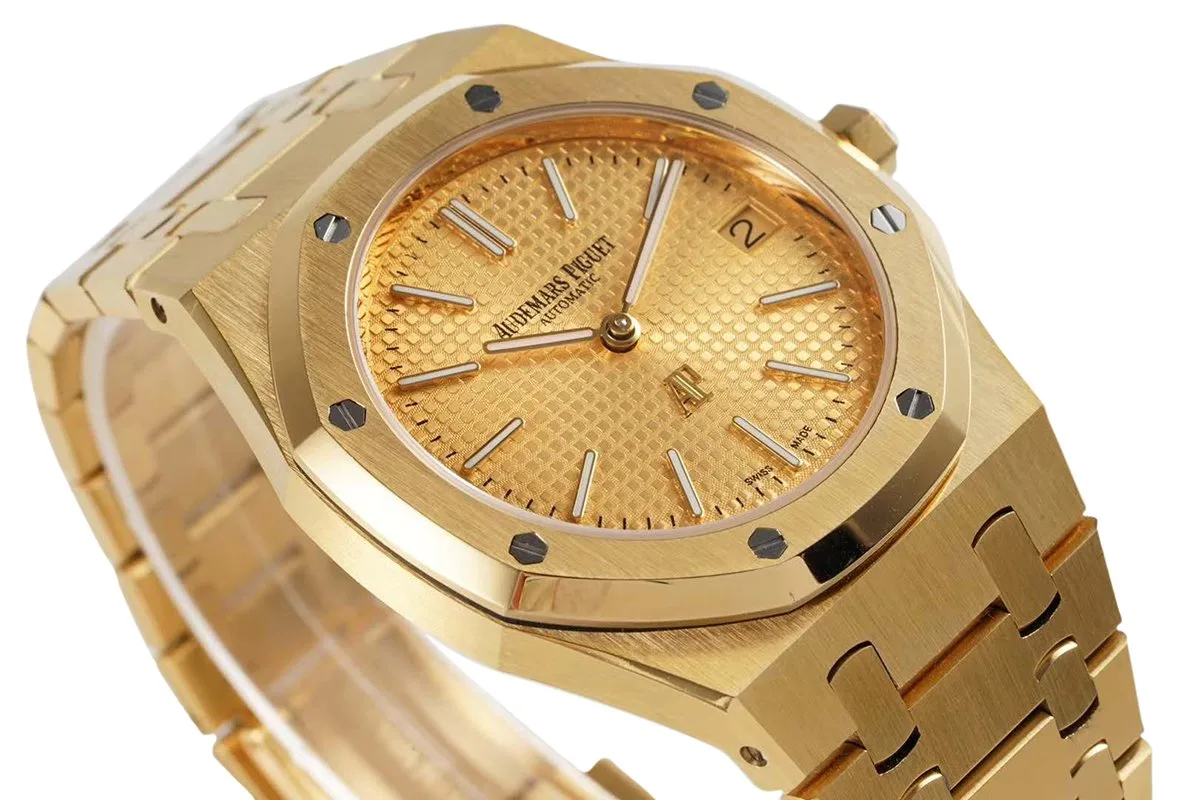15202-yg-yellow-dial-2
