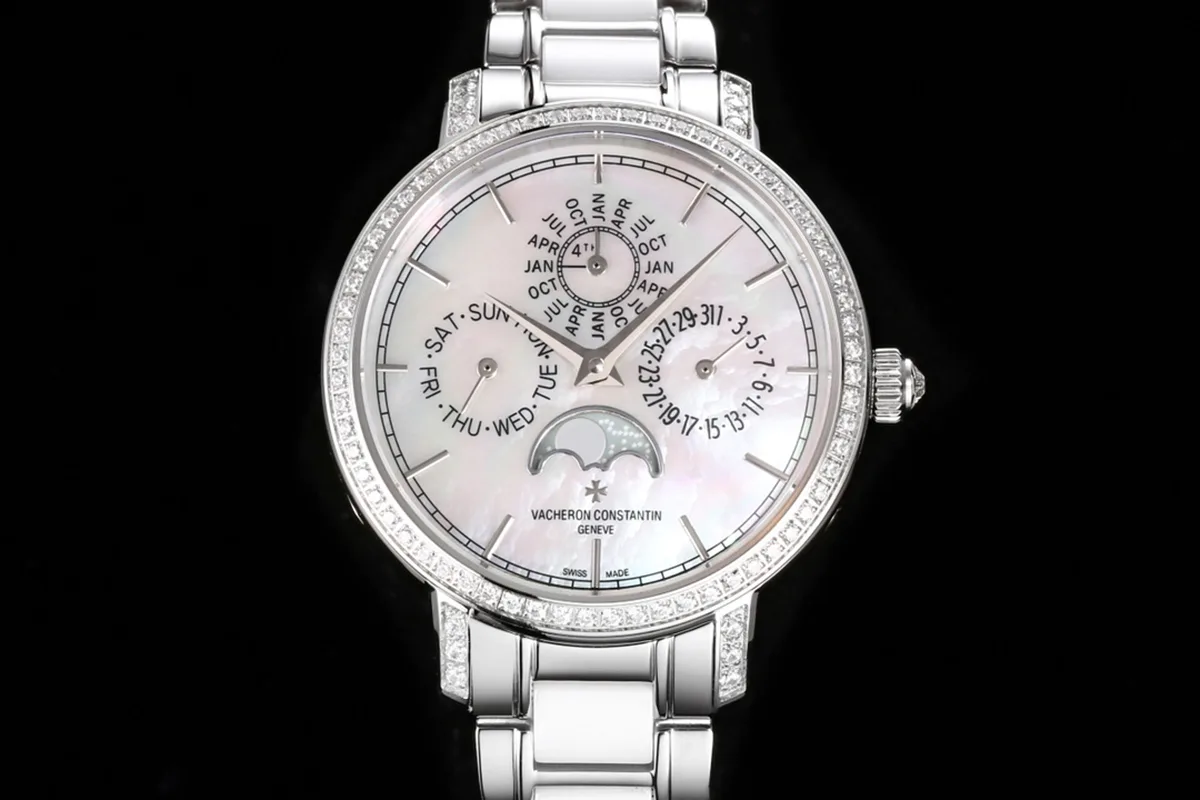 Traditionelle-Perpetual-Calendar-Ultra-Thin-4305T000G-White-Dial-in-White-Gold-on-Bracelet-8.jpg
