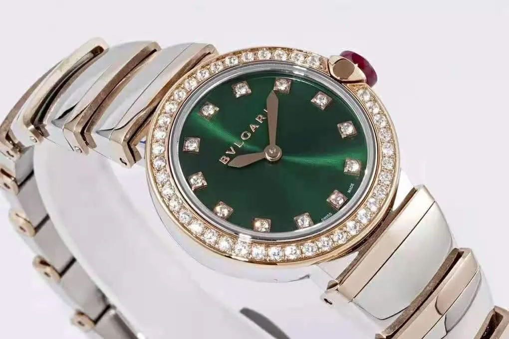 Lvcea-Emerald-Green-Dial-in-Rose-GoldSteel-with-Diamond-Bezel-2