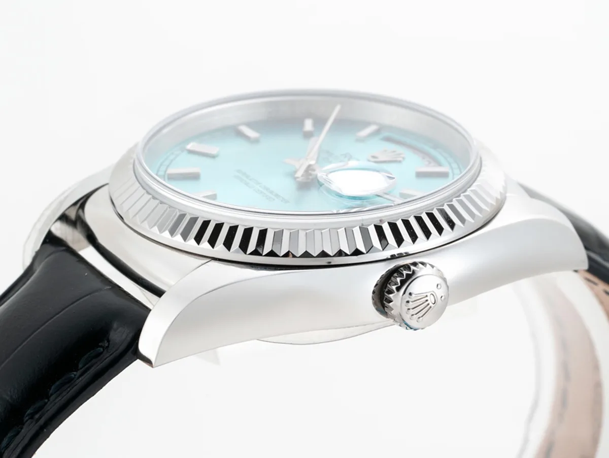 Day-Date-40-Ice-Blue-Dial-in-White-Gold-on-Leather-Strap-6.jpg