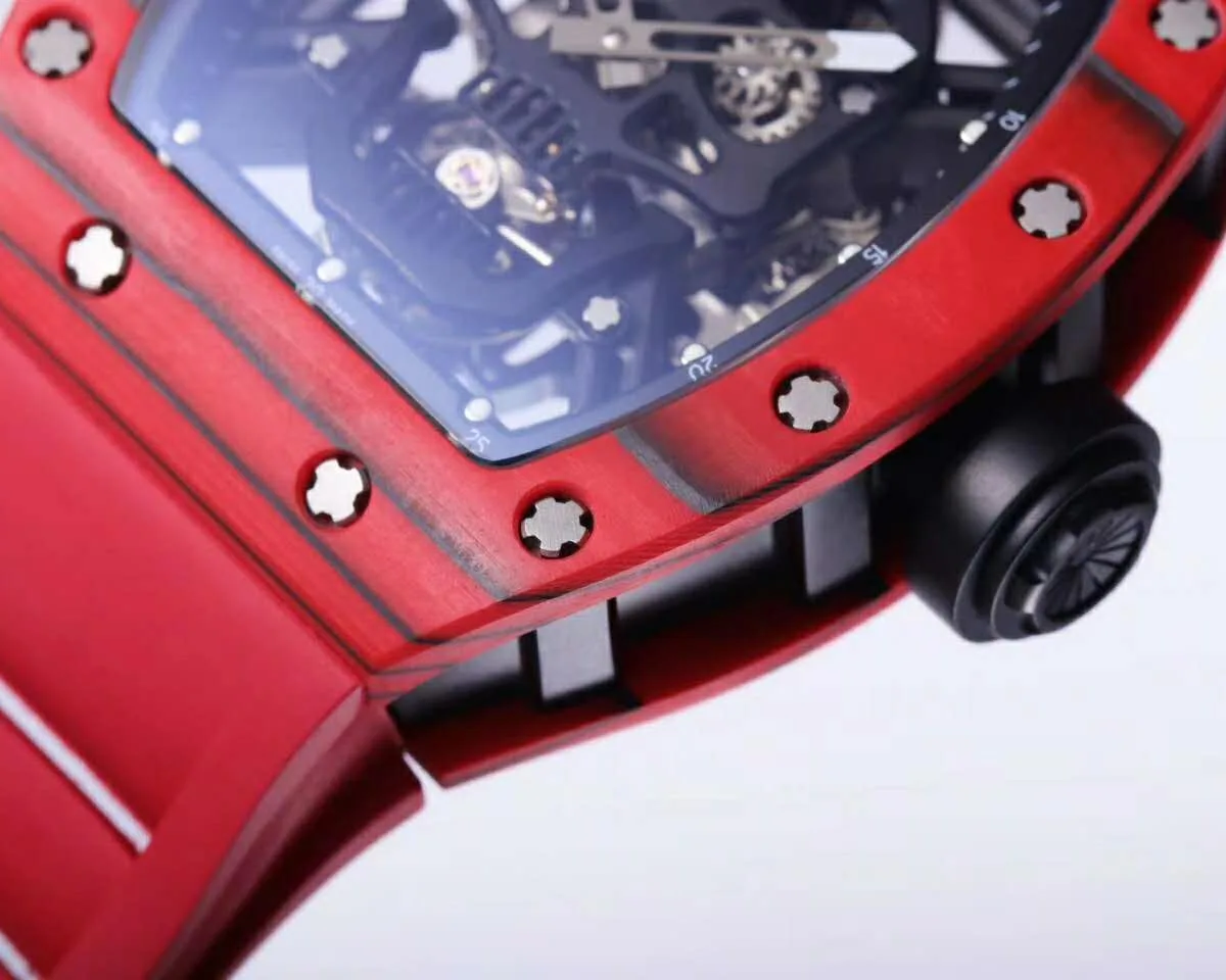 rm052-01-red-4