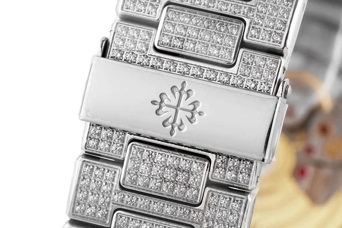 57191G-Nautilus-in-White-Gold-Diamond-Paved-9