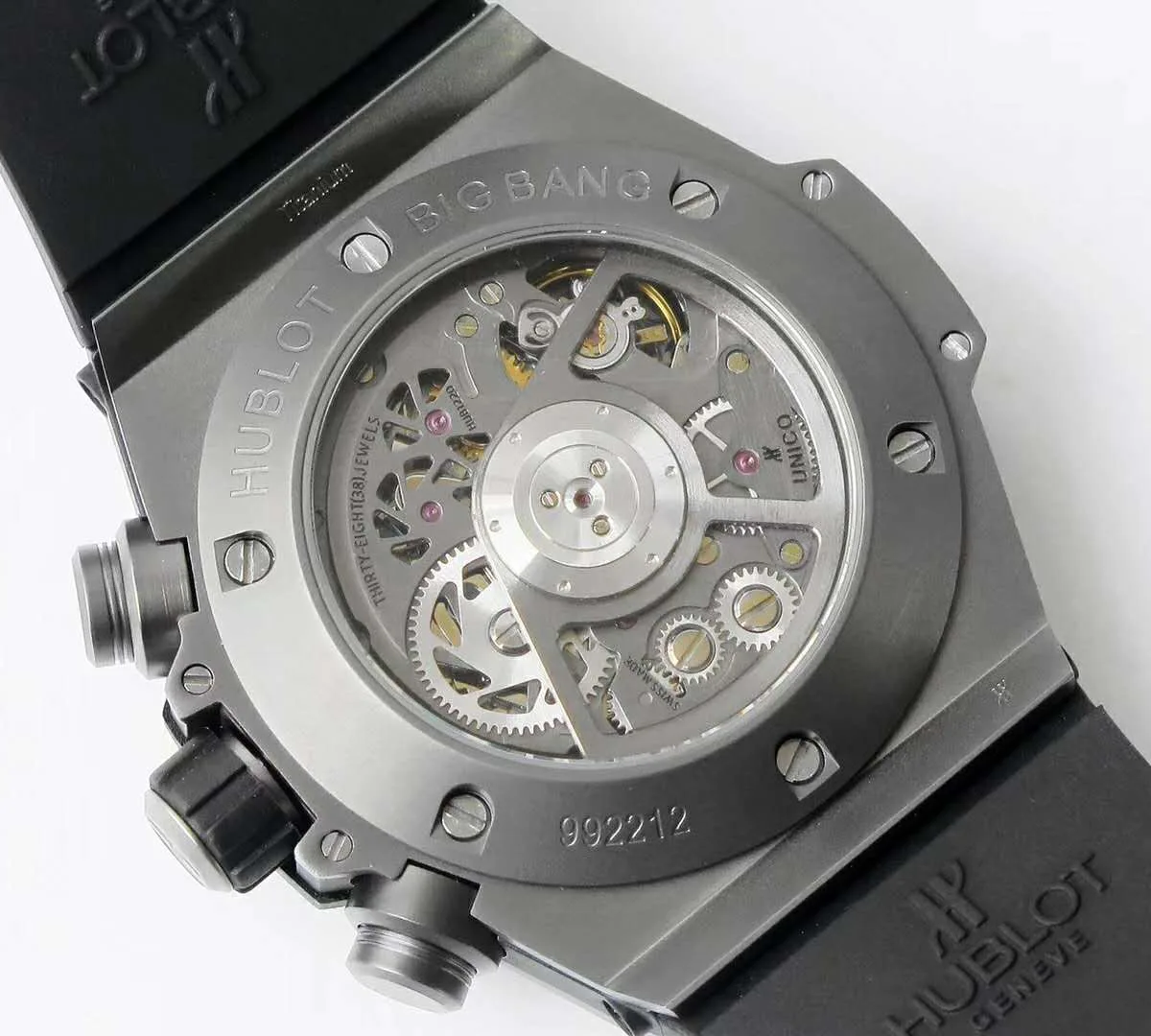 unico-king-titanium-45-8_c0a008b3-9ad0-4e49-8e0b-a908561d59ff