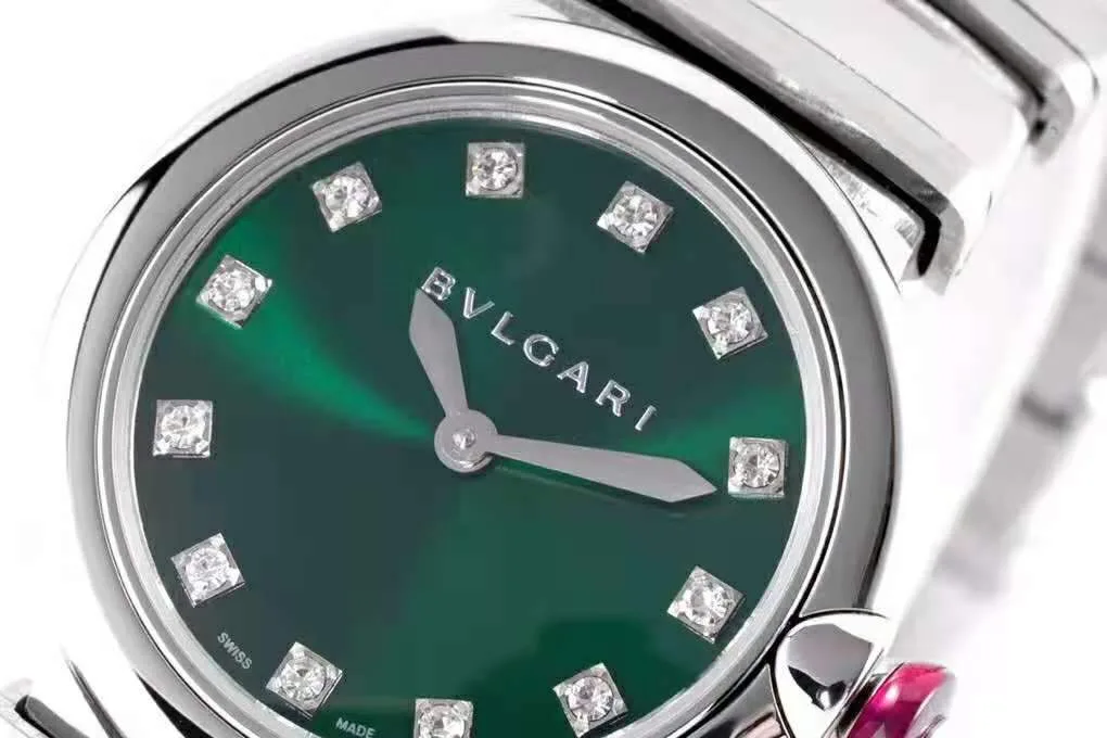 Lvcea-Emerald-Green-Dial-in-Steel-4