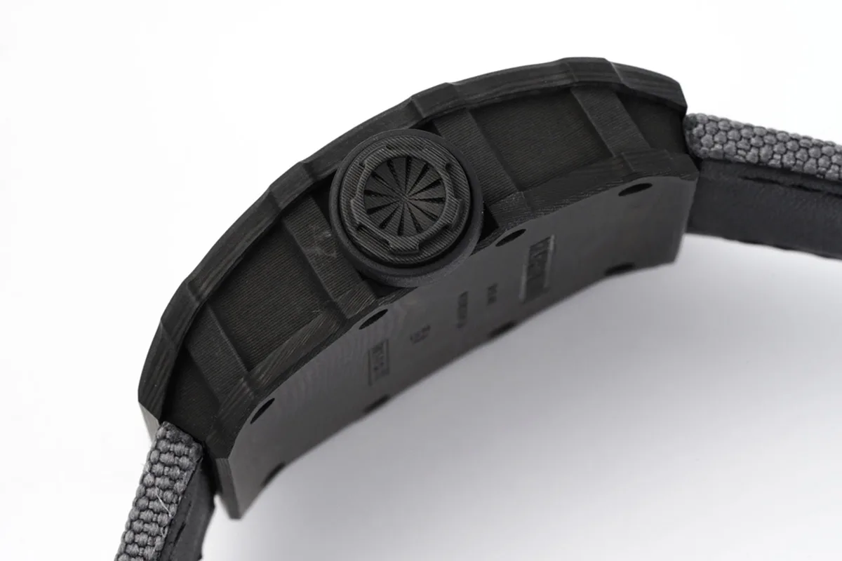 RM-035-01-Rafael-Nadal-NTPT-Carbon-on-Grey-Nylon-Strap-Sonic-6
