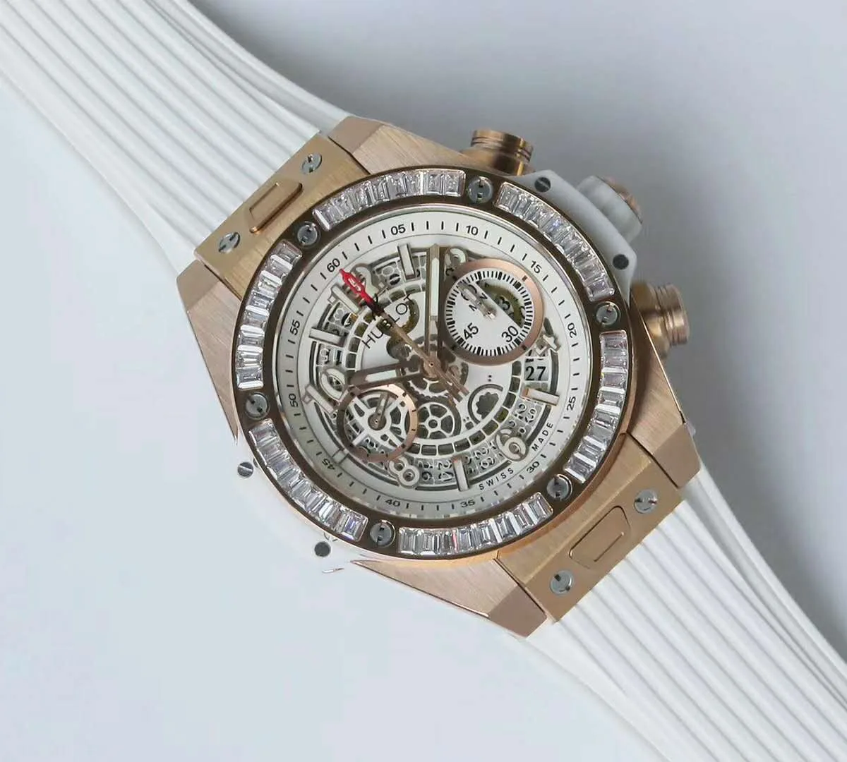 unico-gold-white-diamond-2