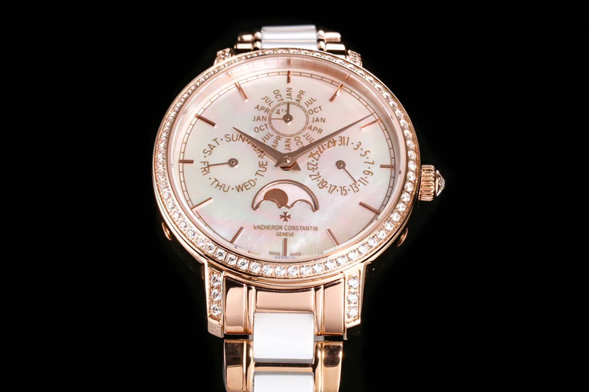 Traditionelle-Perpetual-Calendar-Ultra-Thin-4305T000R-B947-White-Dial-in-Pink-Gold-on-Bracelet-3.jpg