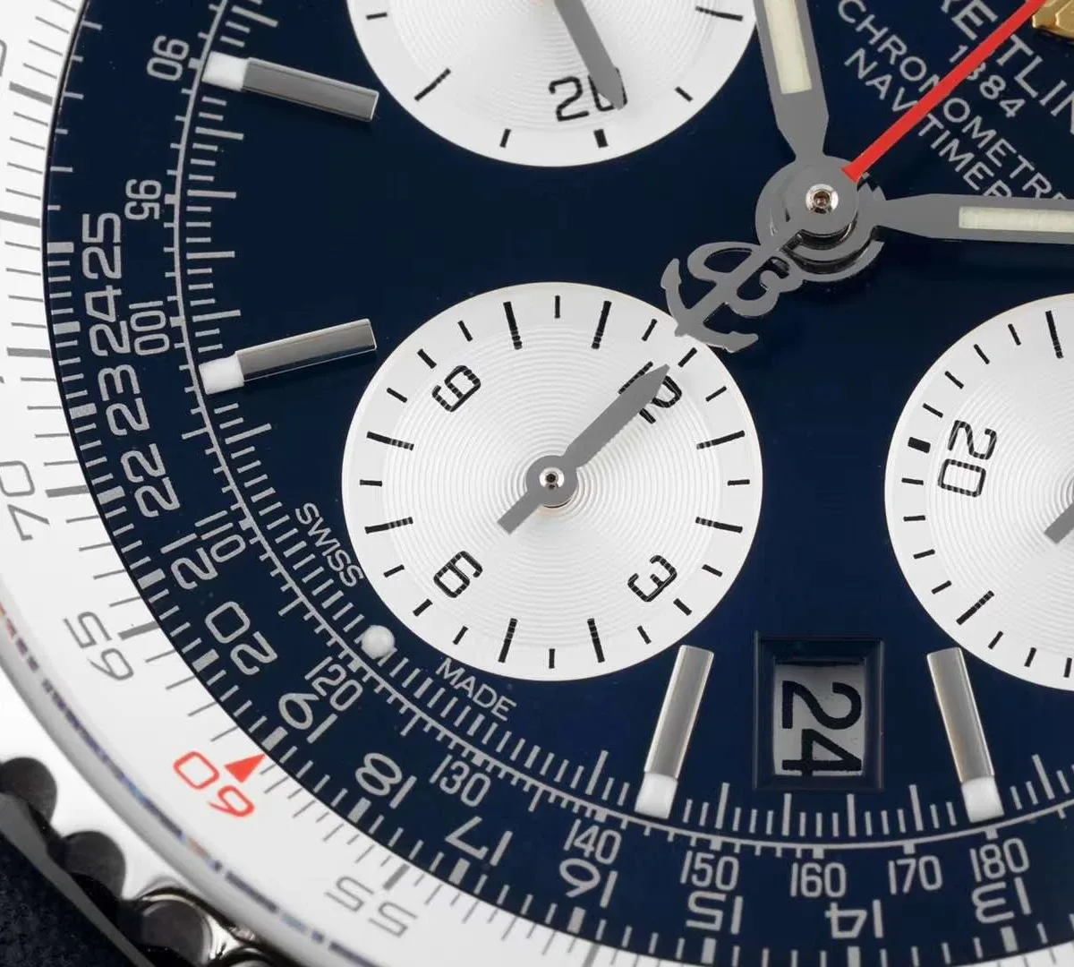 navitimer-blue-5