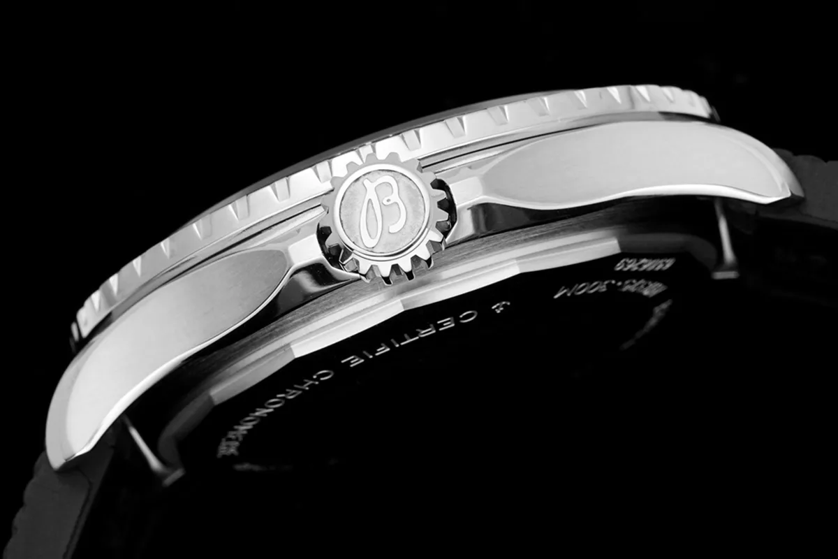 Superocean-Automatic-44-Yellow-Dial-Ref-A17375211I1S1-7