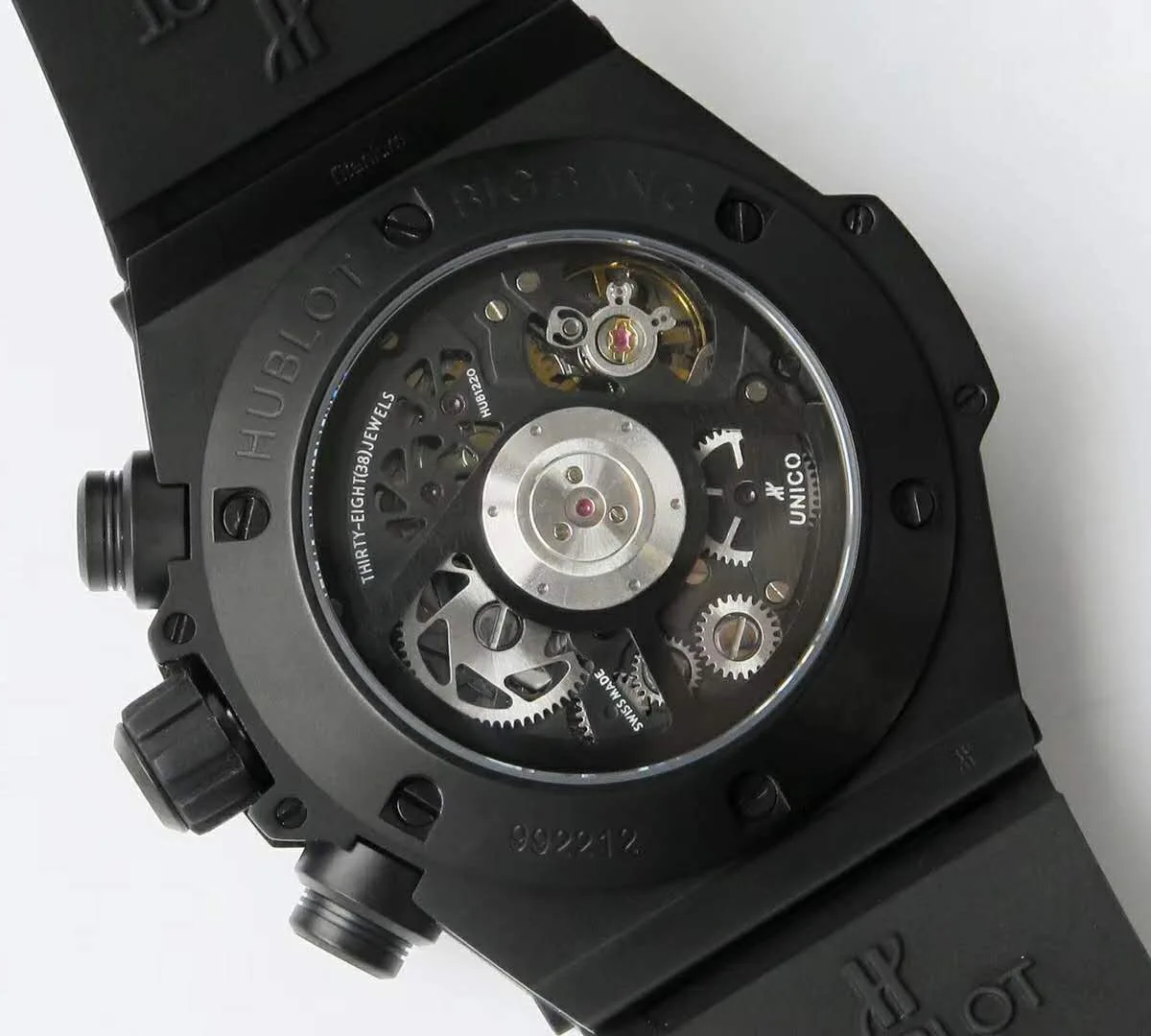 unico-black-magic-45-8