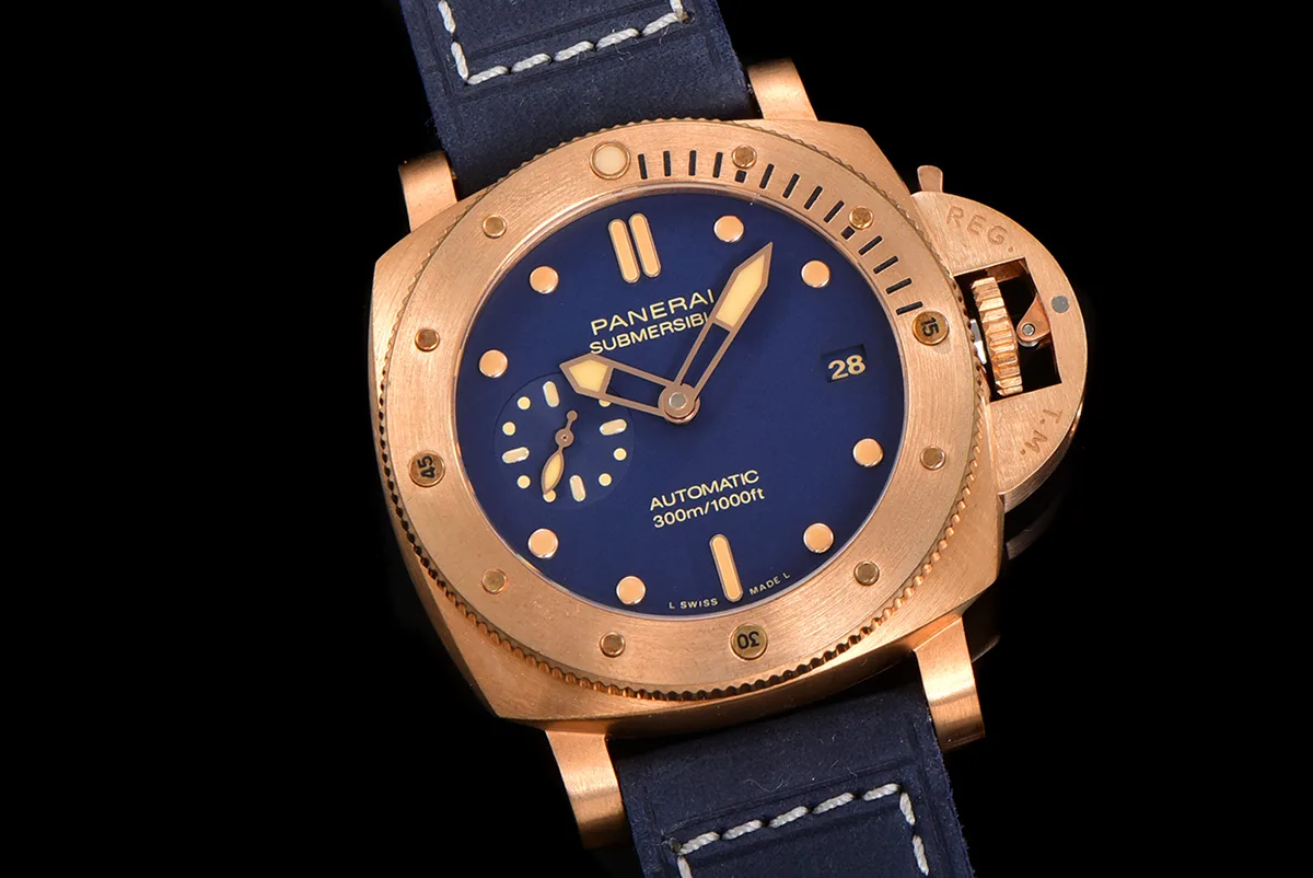 PAM1074-Submersible-Bronzo-Blu-Abisso-42mm-2.jpg