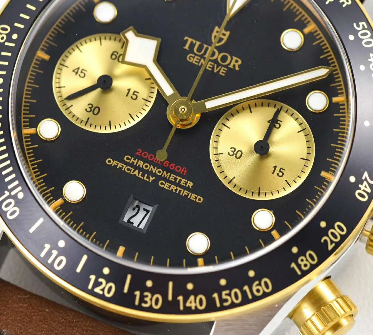 Black-Bay-Chrono-SG-leather-4