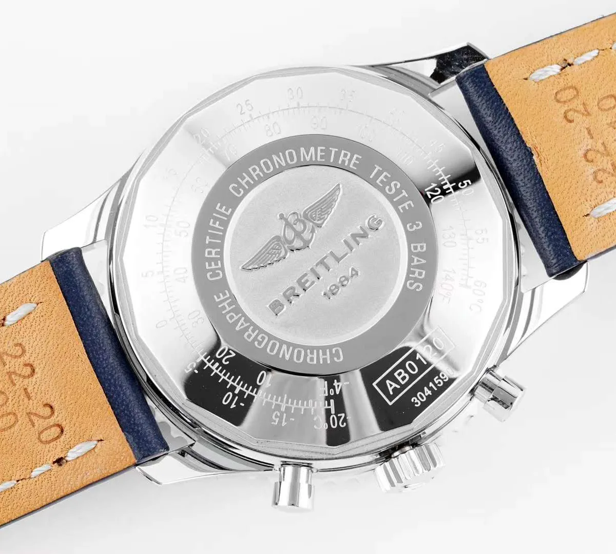 navitimer-blue-9