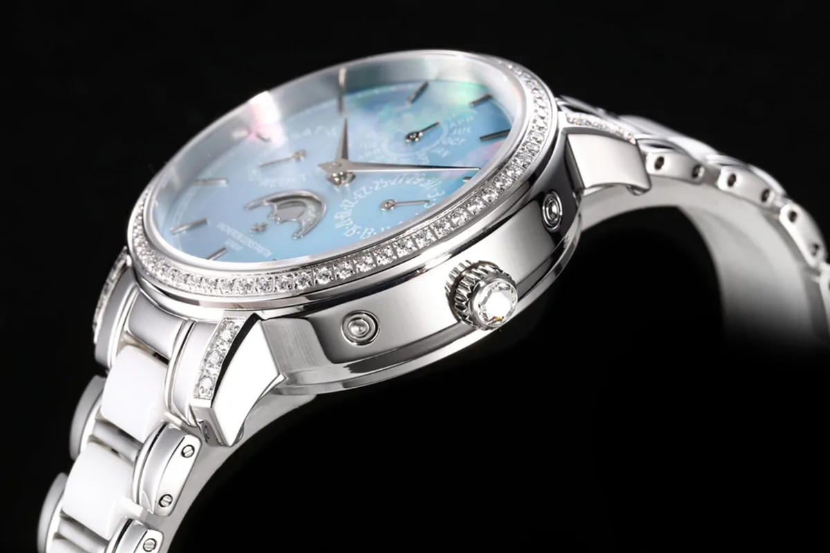 Traditionelle-Perpetual-Calendar-Ultra-Thin-4305T000G-B948-Blue-Dial-in-White-Gold-on-Bracelet-4.jpg