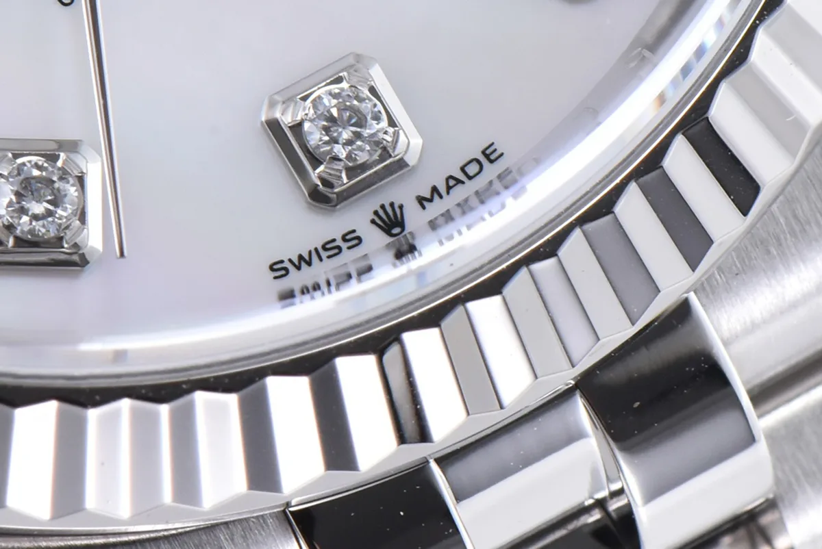 Datejust-36-126234-White-MOP-Dial-with-Diamond-Marker-in-Steel-in-Jubilee-Bracelet-5