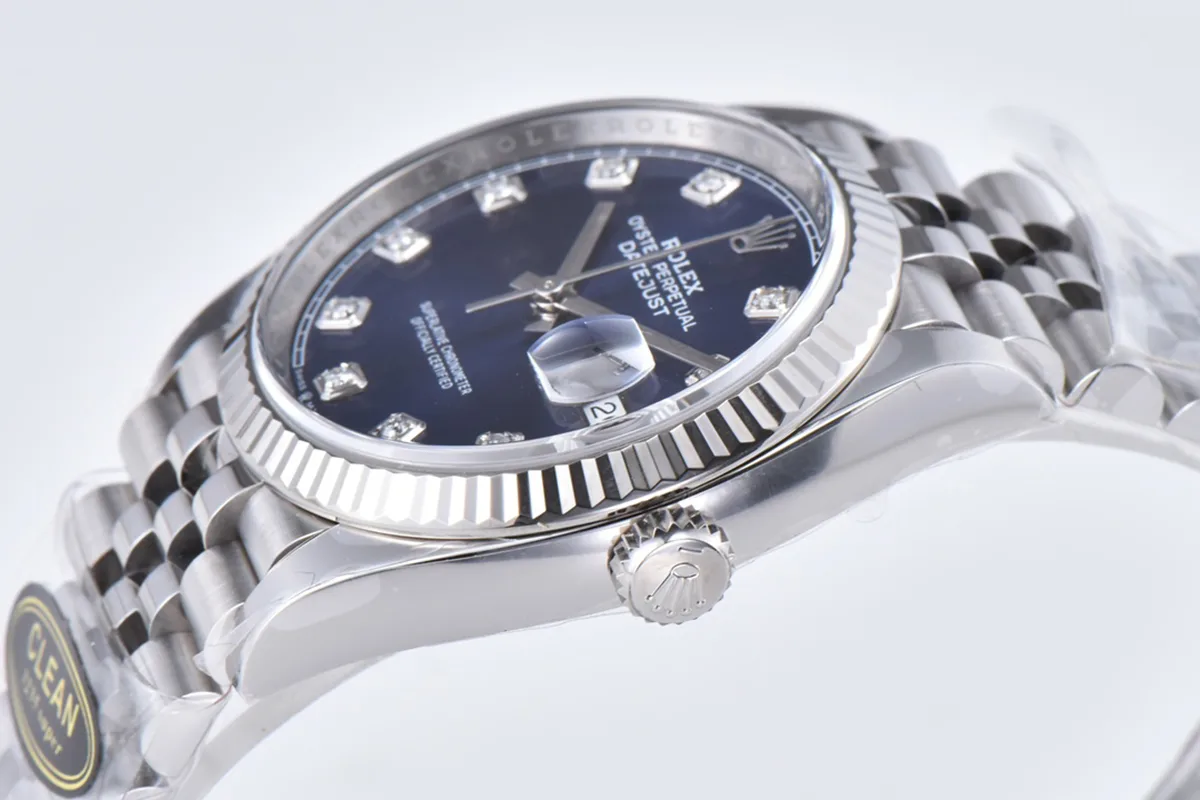 Datejust-36-126234-Bright-Blue-Dial-with-Diamond-Marker-in-Steel-in-Jubilee-Bracelet-5