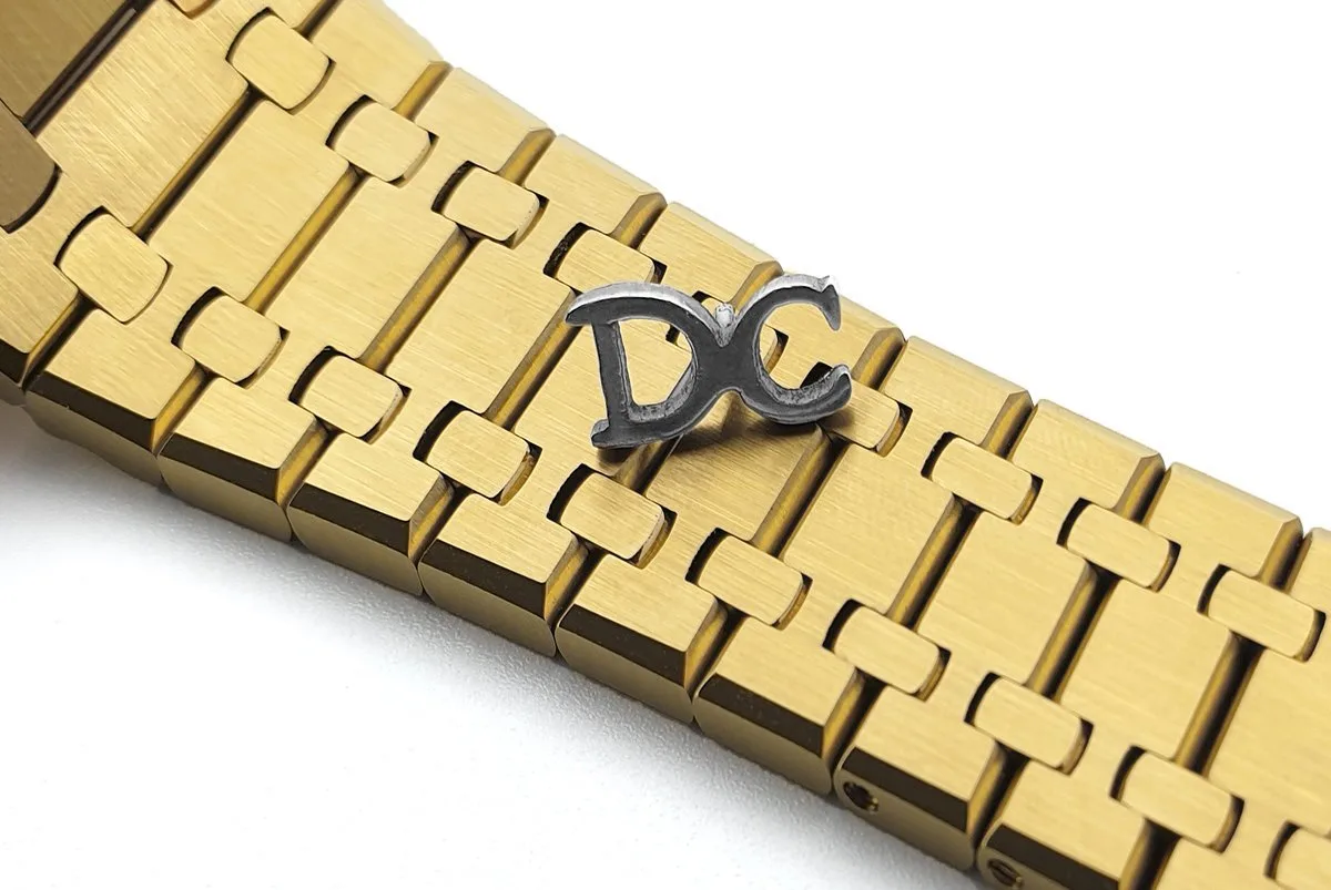 products-AP_Black_Dial_Gold_Sub_Dial_8