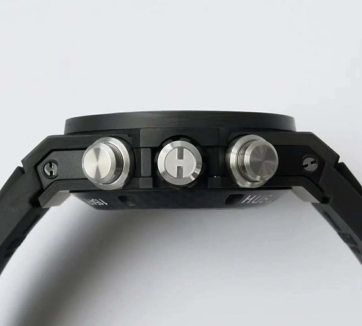 unico-carbon-6