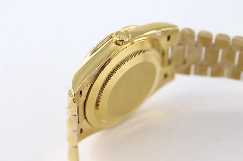 Day-Date-40-228238-Green-Dial-in-Yellow-Gold-6-800×532
