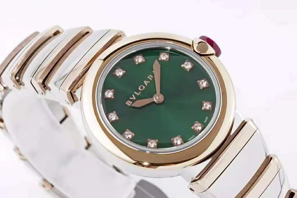 Lvcea-Emerald-Green-Dial-in-Rose-GoldSteel-2