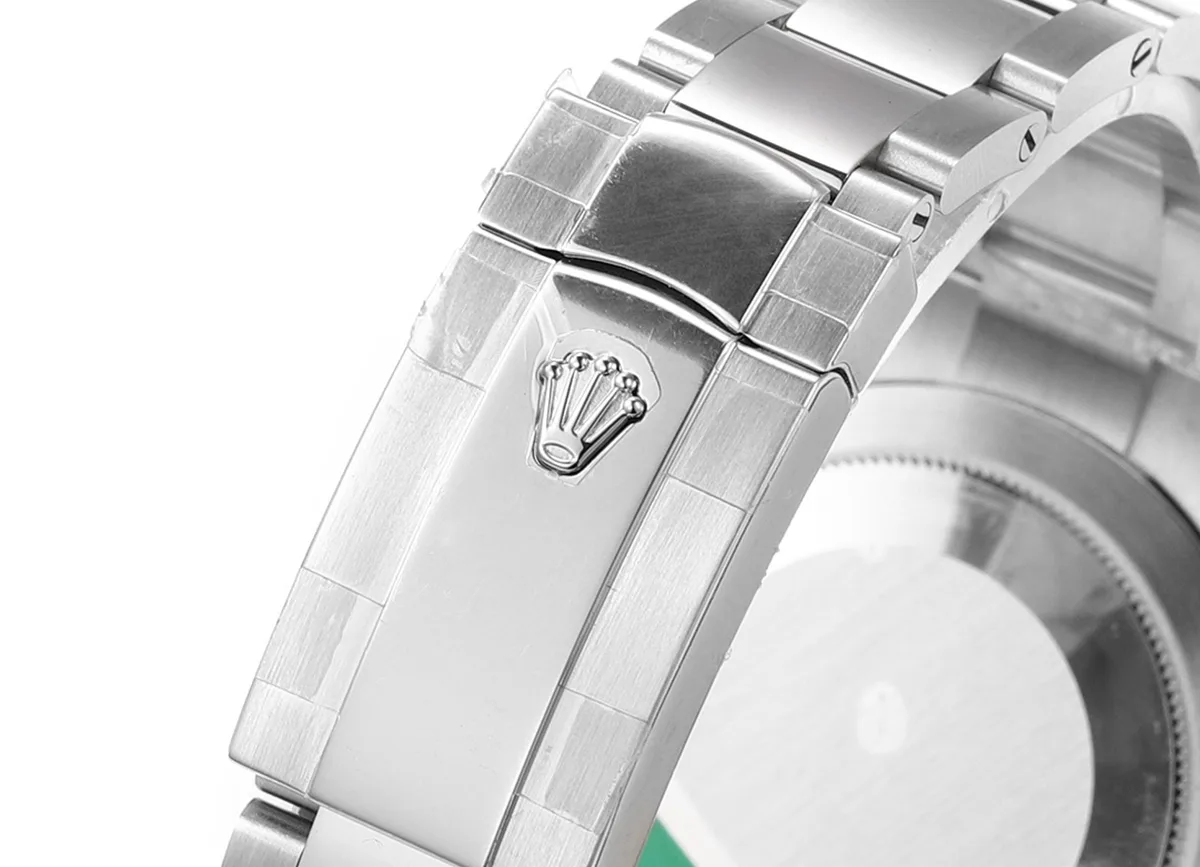 Datejust-41-Black-Dial-Stick-Markers-with-Rainbow-Diamond-Bezel-in-Steel-on-Oyster-Bracelet-8