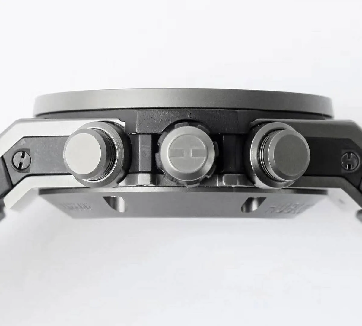 unico-king-titanium-45-6
