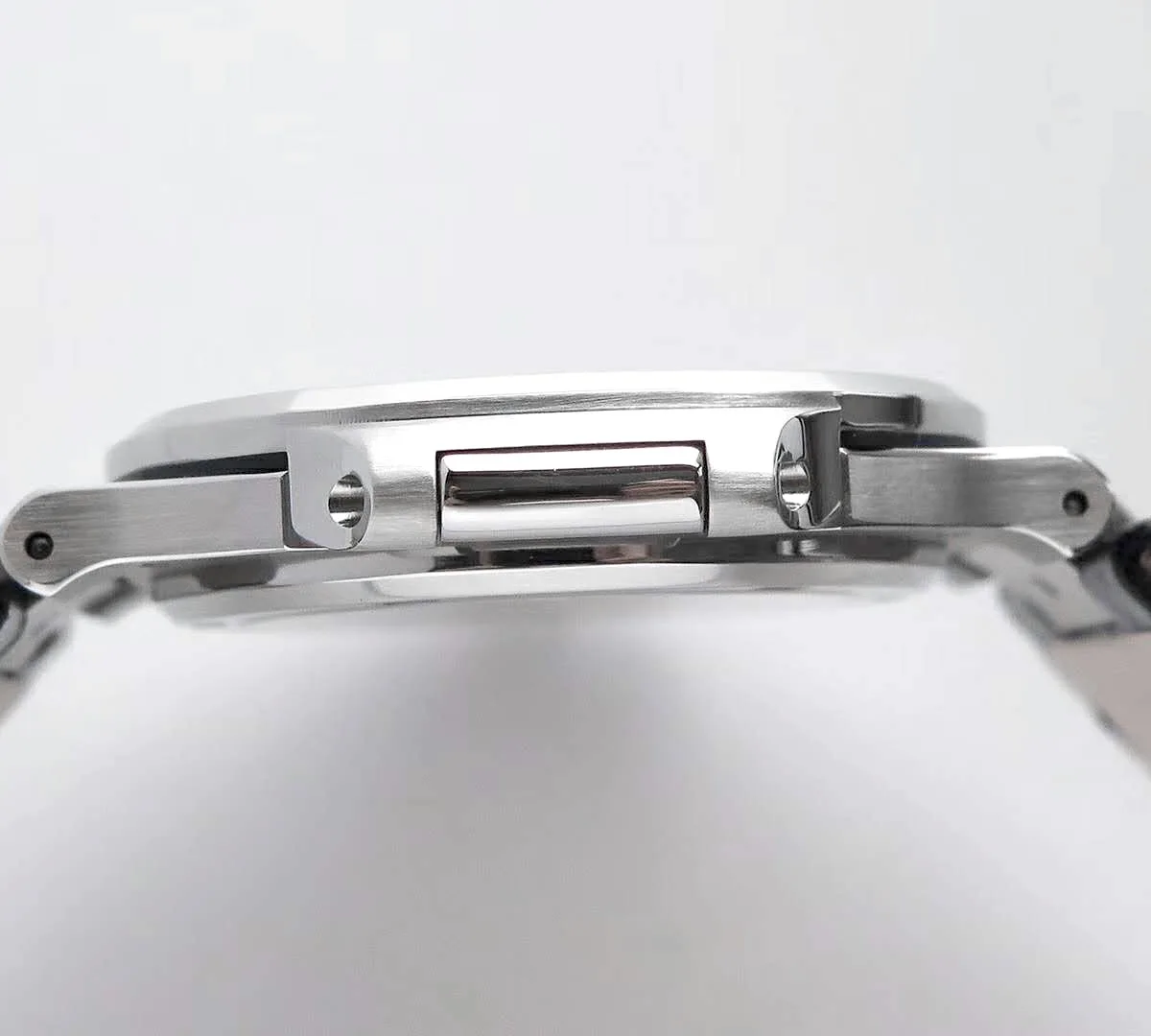 Patek-5711-Grey-Dial-on-Leather-Strap-6