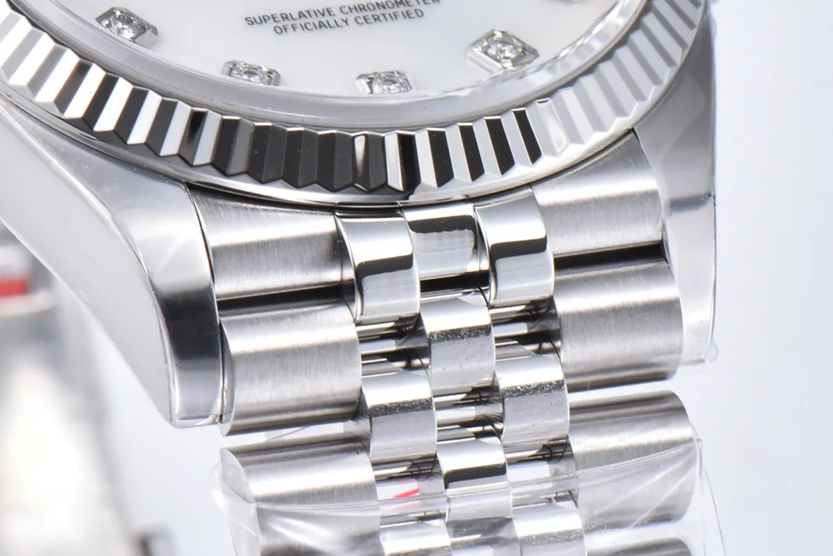 Datejust-36-126234-White-MOP-Dial-with-Diamond-Marker-in-Steel-in-Jubilee-Bracelet-9